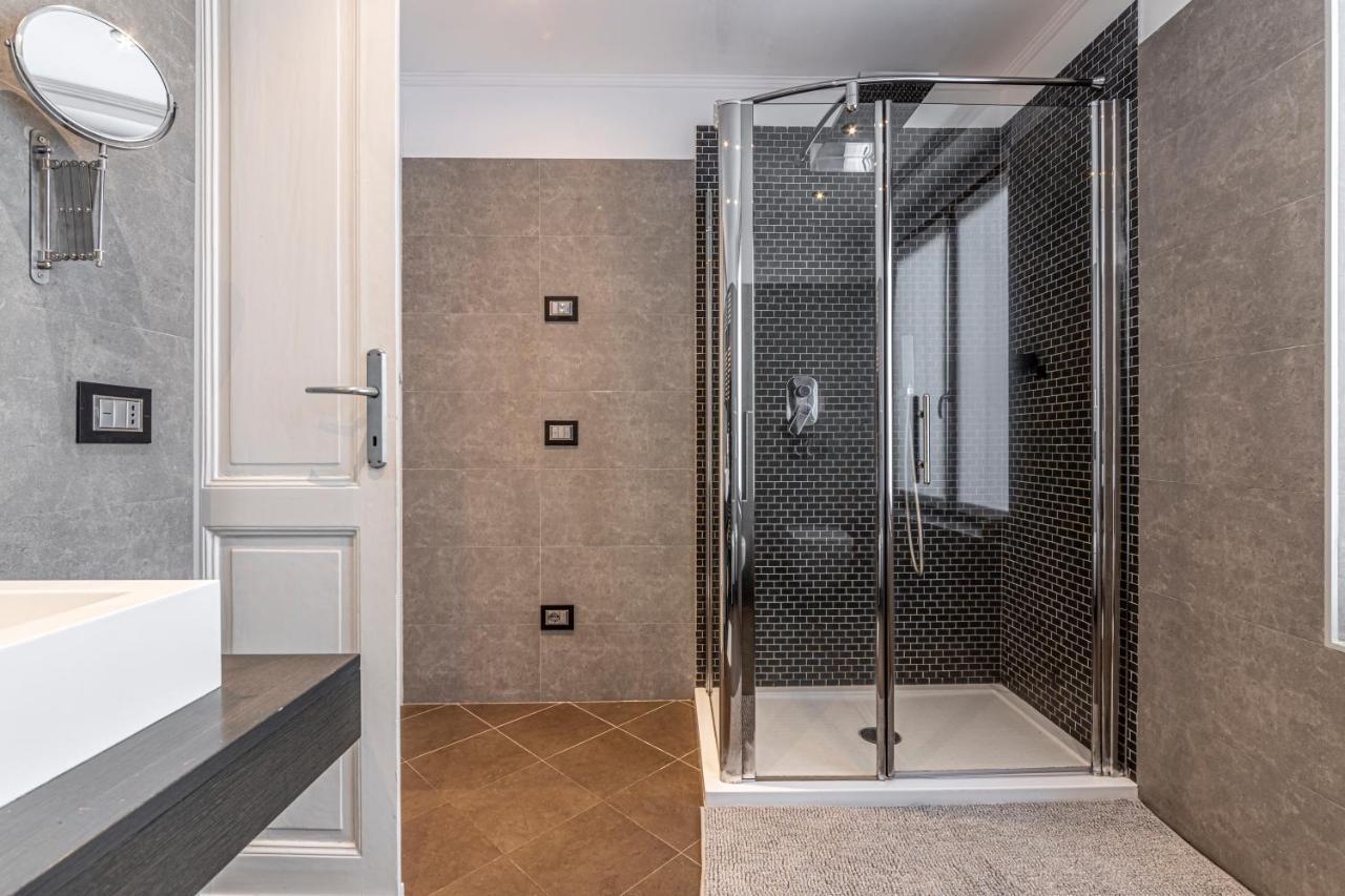Exclusive-Lakeview Bella Vista Orta G&G Omegna Bagian luar foto