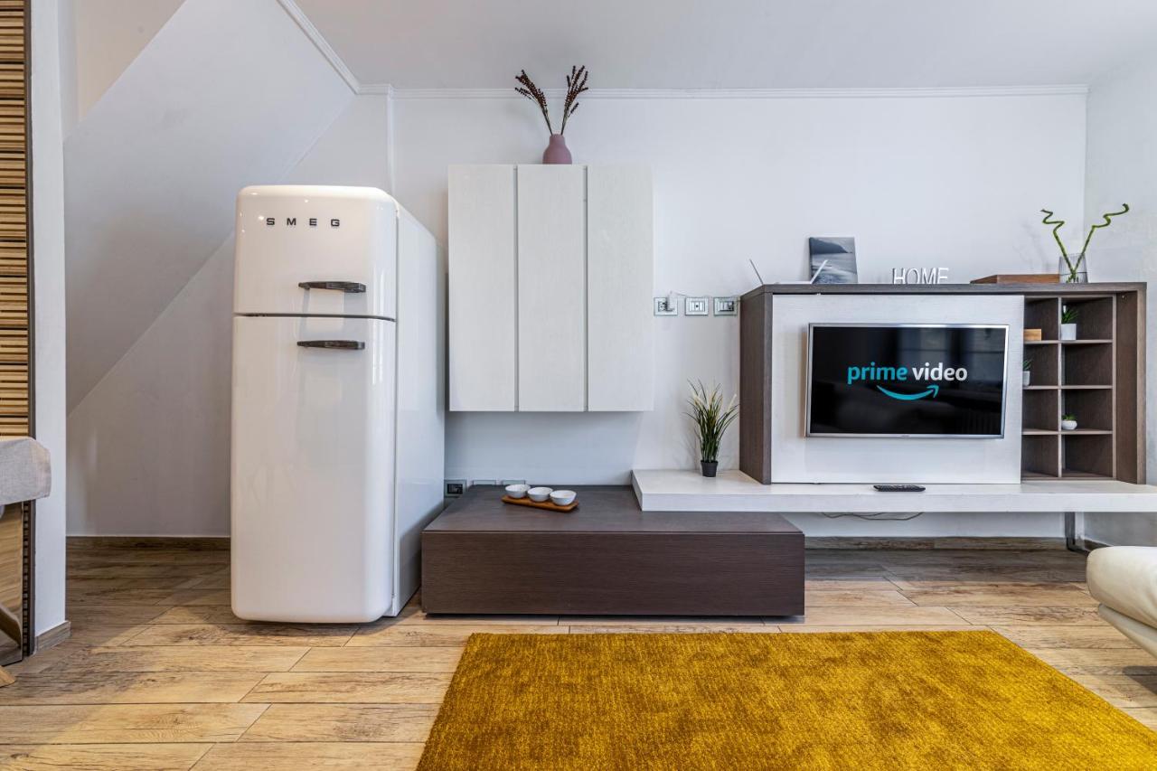 Exclusive-Lakeview Bella Vista Orta G&G Omegna Bagian luar foto